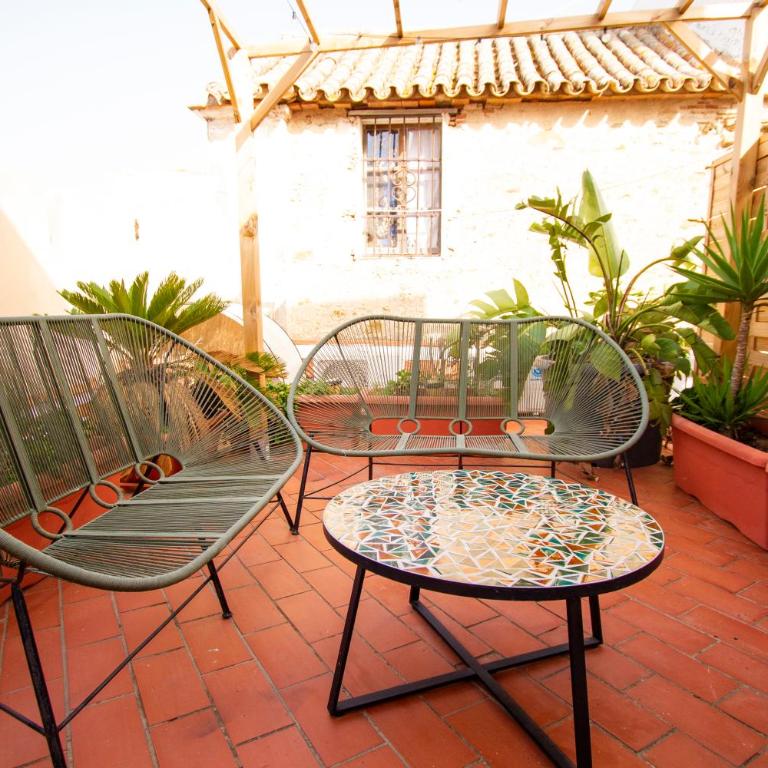 Alameda Hostal Boutique - Habitación Doble con terraza - 1 o 2 camas - 1