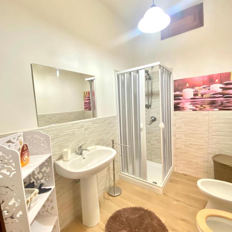 La casa dei bouganville Lo stagnone - Two-Bedroom House - 21