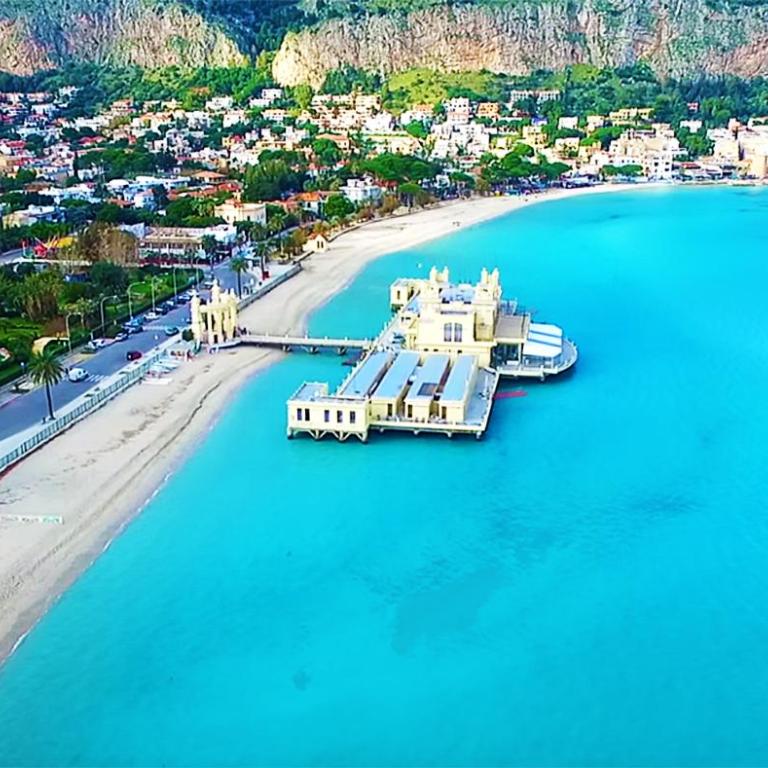 Mondello Sunrise - Two-Bedroom House - 15