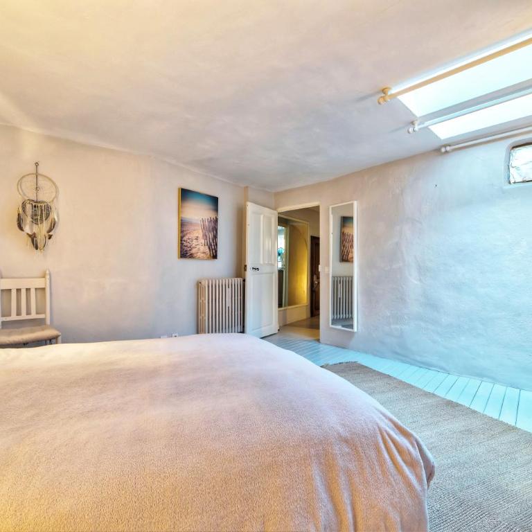 TOWNHOUSE MOUGINS in the old village, fantastic view, sea and mountains - Maison 3 Chambres - 10