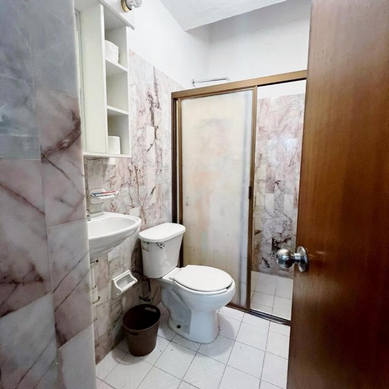Zona Dorada - Playa Frente - Departamento #1 - Three-Bedroom Apartment - 14