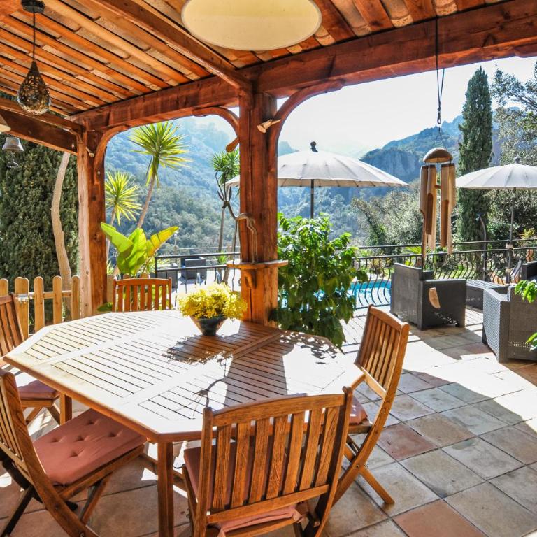 Belle Maison En Pleine Nature - Maison de Vacances 4 Chambres - 17