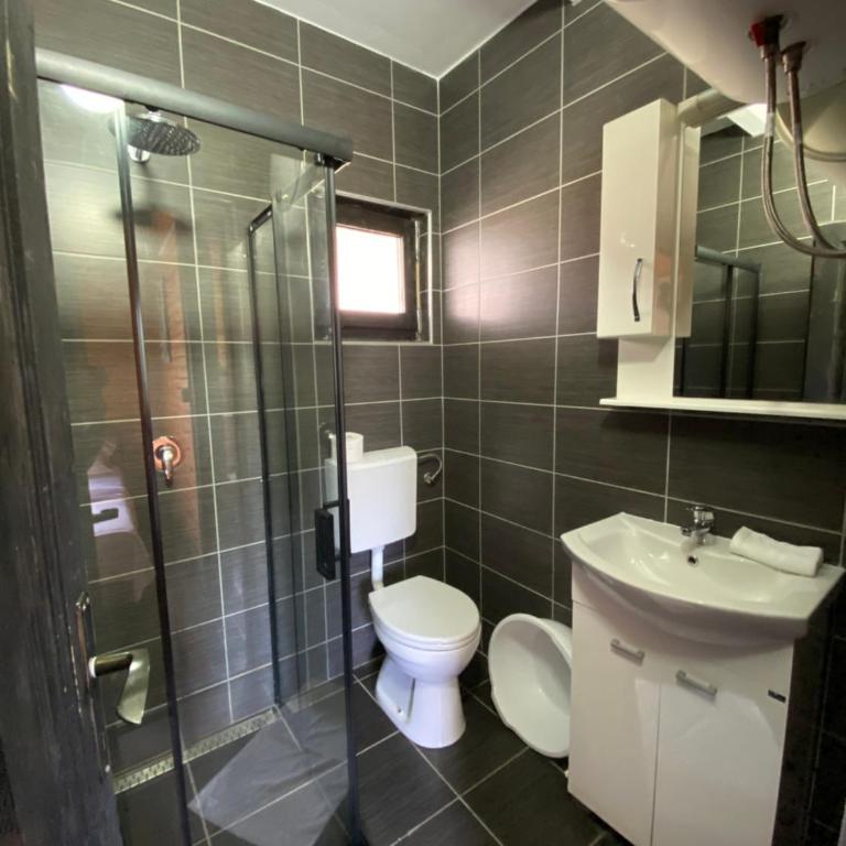 Christopher's apartments - Dvokrevetna Soba s Bračnim Krevetom/ 2 Zasebna Kreveta i Pogledom - 7