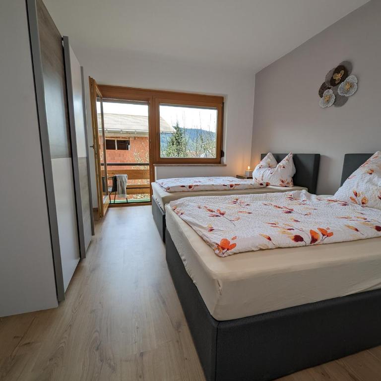 Angerpartments-Sonnige große Wohnung mit Balkon und kostenlosen Parkplatz - Apartment mit 2 Schlafzimmern - 17