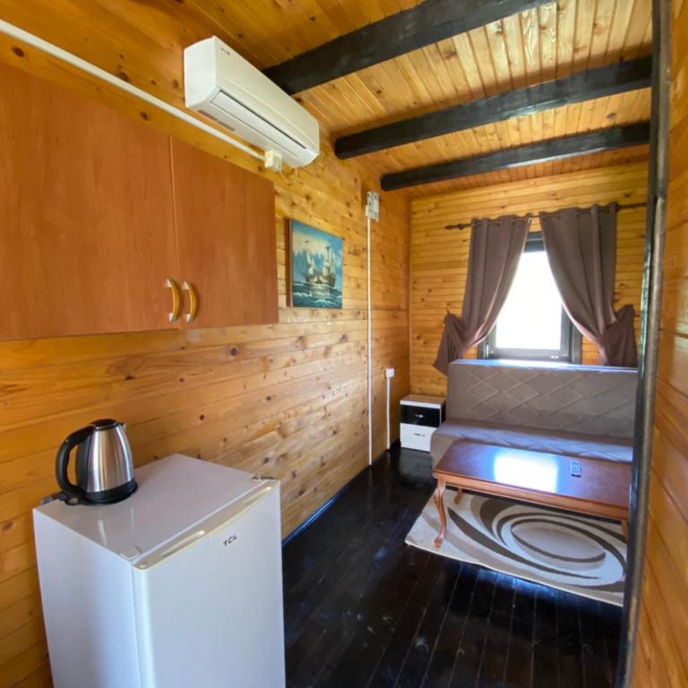 Christopher's apartments - Dvokrevetna Soba s Bračnim Krevetom/ 2 Zasebna Kreveta i Pogledom - 6