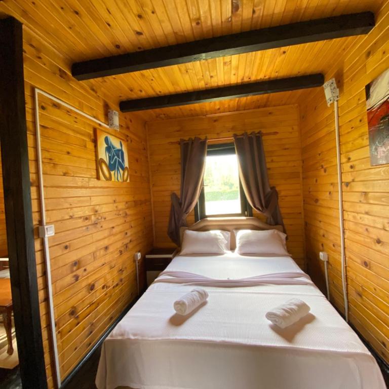 Christopher's apartments - Dvokrevetna Soba s Bračnim Krevetom/ 2 Zasebna Kreveta i Pogledom - 5