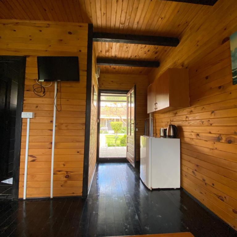 Christopher's apartments - Dvokrevetna Soba s Bračnim Krevetom/ 2 Zasebna Kreveta i Pogledom - 3