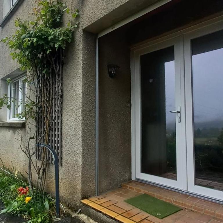 Terrasse, jardin,, Appartement 80m², vue montagne, wifi, bureau - Maison 1 Chambre - 9
