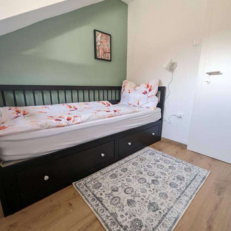 Angerpartments-Sonnige große Wohnung mit Balkon und kostenlosen Parkplatz - Apartment mit 3 Schlafzimmern - 12