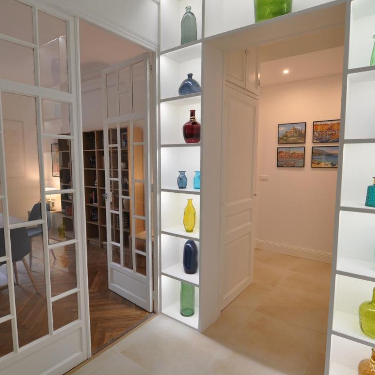 Palais Albert -2-Bedroom Apartment -Ponteil Beach -StayInAntibes - Apartamento de 2 dormitorios - 1