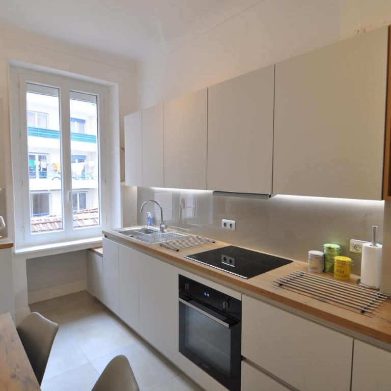 Palais Albert -2-Bedroom Apartment -Ponteil Beach -StayInAntibes - Apartamento de 2 dormitorios - 14