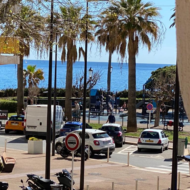 Palais Albert -2-Bedroom Apartment -Ponteil Beach -StayInAntibes - Apartamento de 2 dormitorios - 20