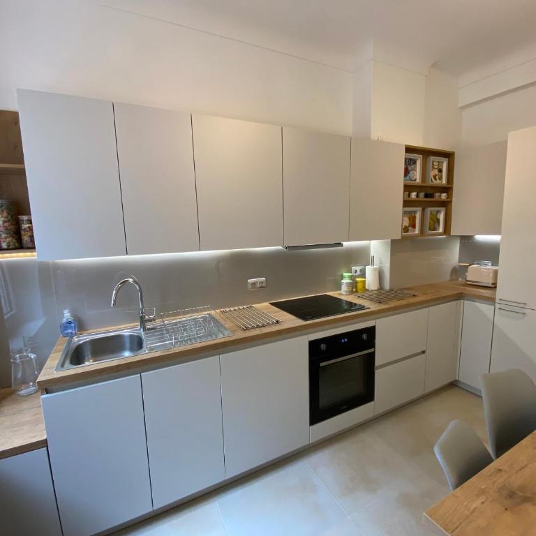 Palais Albert -2-Bedroom Apartment -Ponteil Beach -StayInAntibes - Apartamento de 2 dormitorios - 15