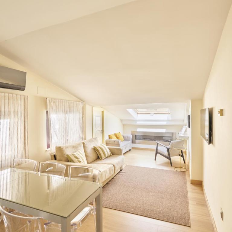 Alojamiento histórico Universidad Salamanca III - Apartamento de 2 dormitorios - 39