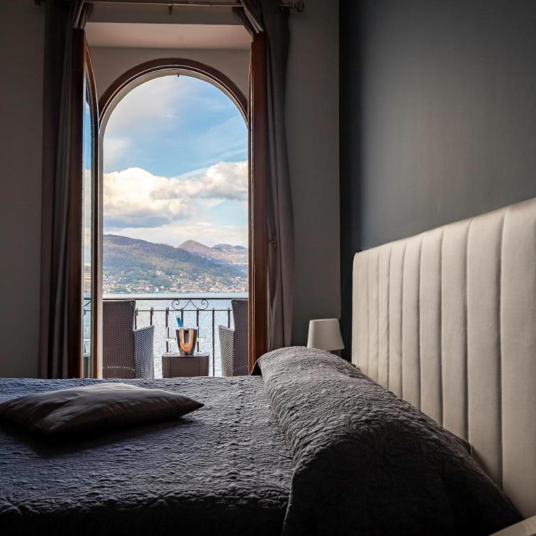 Hotel Romagna - Camera Matrimoniale con Balcone e Vista Lago - 8