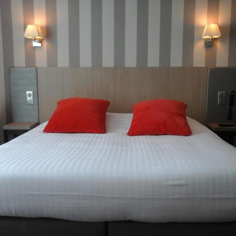 Hôtel Carmin - Chambre Double Supérieure - 9