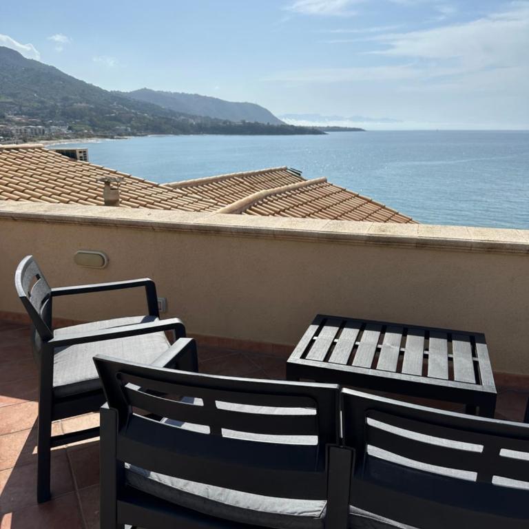 Balconi Bellavista - Appartamento con 1 Camera da Letto, Terrazza e Vista Mare - 11