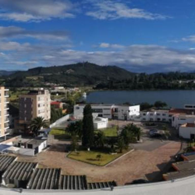 Lujoso Apartamento Cerca al Lago Sochagota en Paipa - Apartamento de 2 dormitorios - 44