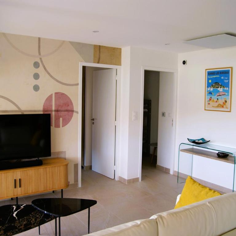 Superbe T4 -Vue Mer- Tout Confort Refait à Neuf! - Appartement 3 Chambres - 21