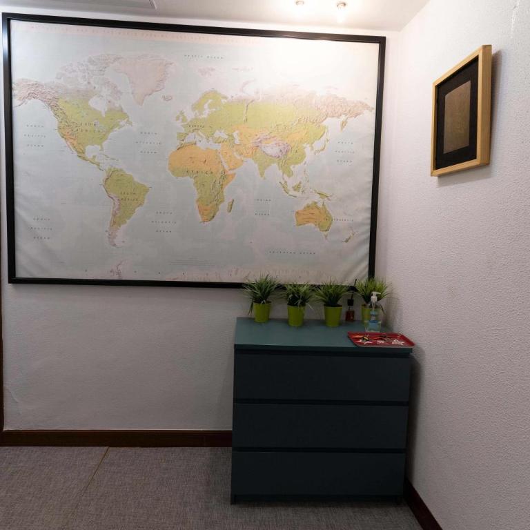 Deusto. Piso + wifi internet T. V. y garaje - Three-Bedroom Apartment - 20