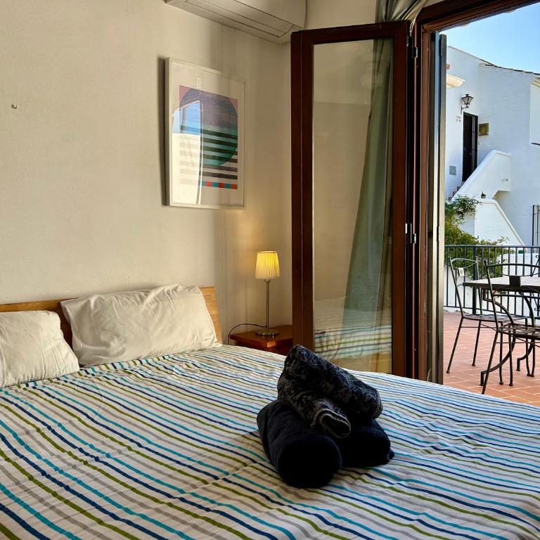 Casa con terraza y hermoso jardín comunal - Casa de 2 dormitorios - 4