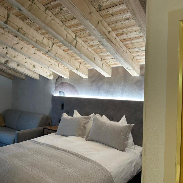 Hotel Bünda Davos - Standard Dreibettzimmer - 1
