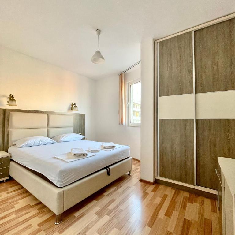 Adriatic Apartments - Premier Apartman sa 2 Spavaće Sobe - 1