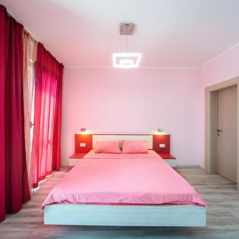 Budva Gate - Three-Bedroom Apartment - 7