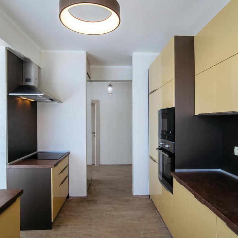 Budva Gate - Three-Bedroom Apartment - 17