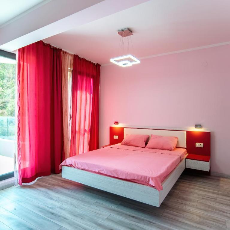 Budva Gate - Three-Bedroom Apartment - 18