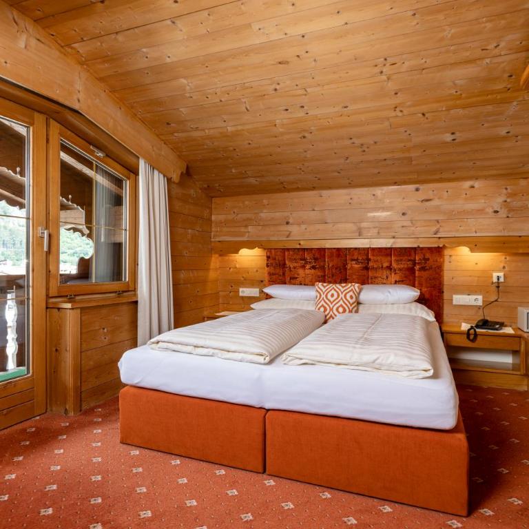Appart & Hotel Garni Villa Knauer - Doppelzimmer mit Bergblick - 4