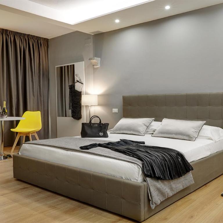 Firenze Rooms Cathedral B&B - Classic Quadruple Room - 2