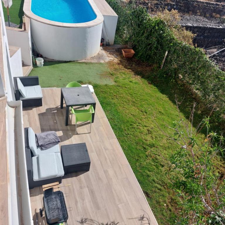 modern holiday apartment with private pool - Apartamento - 5