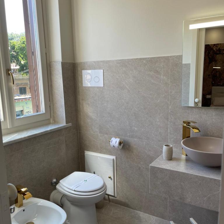 Cannatella's Mansion - Queen Suite with Spa Bath - 3