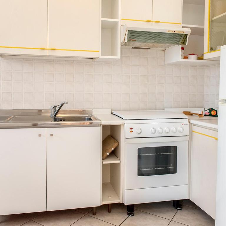 S130 - Sirolo, deliziosa villetta con terrazzo - Two-Bedroom Standard Apartment - 14