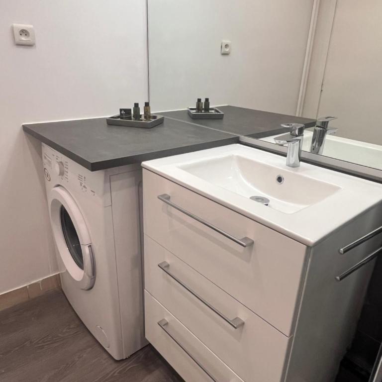 Vivez la Marina - Plage - Port de plaisance - Appartement 1 Chambre - 9
