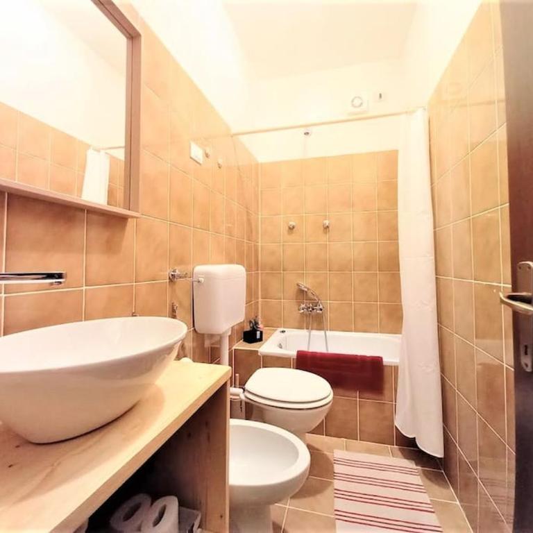Large flat in the hills of Menaggio - Apartment mit 1 Schlafzimmer - 25