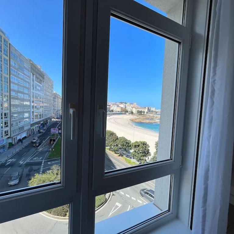 Primera línea de playa de Riazor - Apartamento de 3 dormitorios - 26