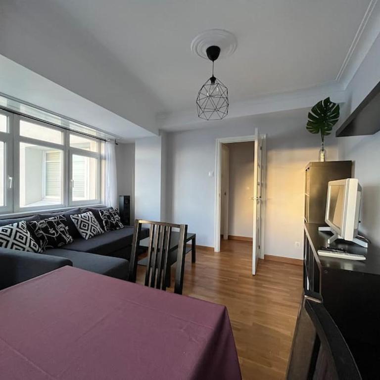 Primera línea de playa de Riazor - Apartamento de 3 dormitorios - 7