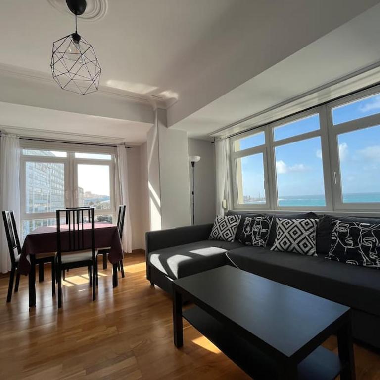 Primera línea de playa de Riazor - Apartamento de 3 dormitorios - 4