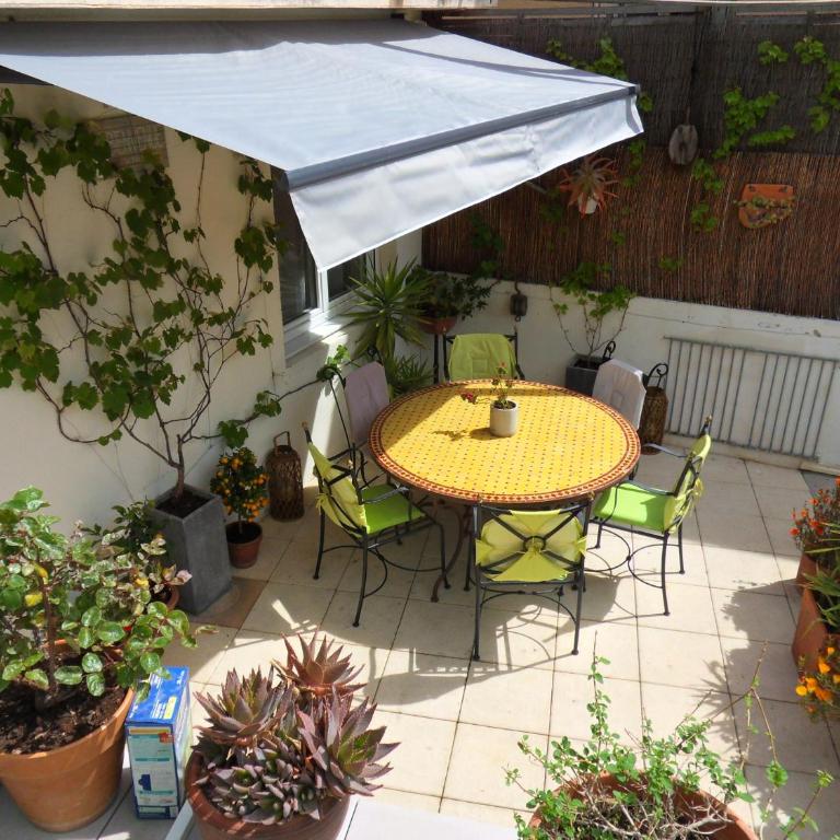 SETE BELLE MAISON DE VILLE 121 m2 A 2 mn DE LA PLAGE et SPA - Apartment mit 3 Schlafzimmern - 7