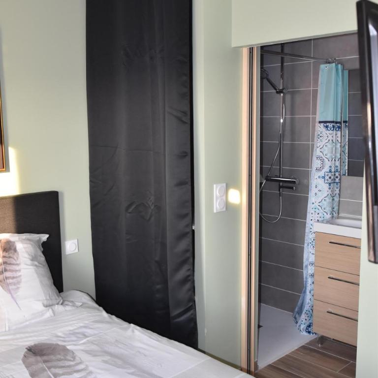 Les Gîtes De Yayou - Maison 1 Chambre - 3