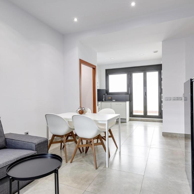 Urban Flats Vallirana - Two-Bedroom Apartment - 5