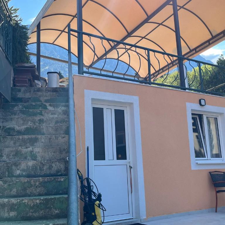 Villa Miramare , Dobrota seafront - Standard Studio - 14