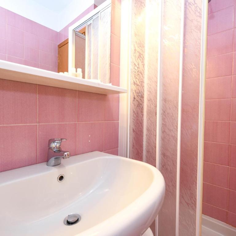 A casa di Attila DesenzanoLoft Official Partner Homes & Villas by Marriott Bonvoy - Appartamento con Vista Lago - 15