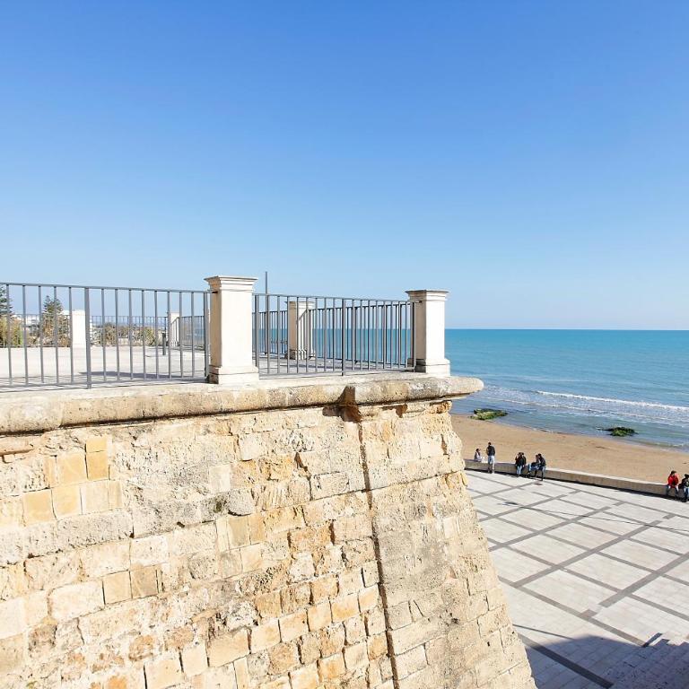 Fly Home Sicily - Appartamento con 2 Camere da Letto e Vista Mare - 10