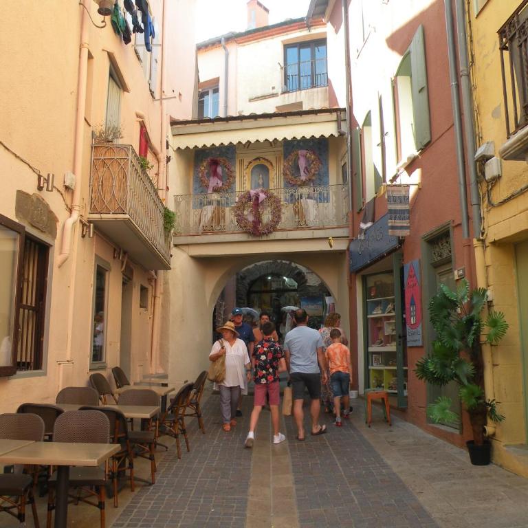 Appartement central avec terrasse, climatisation et WIFI - One-Bedroom Apartment - 13