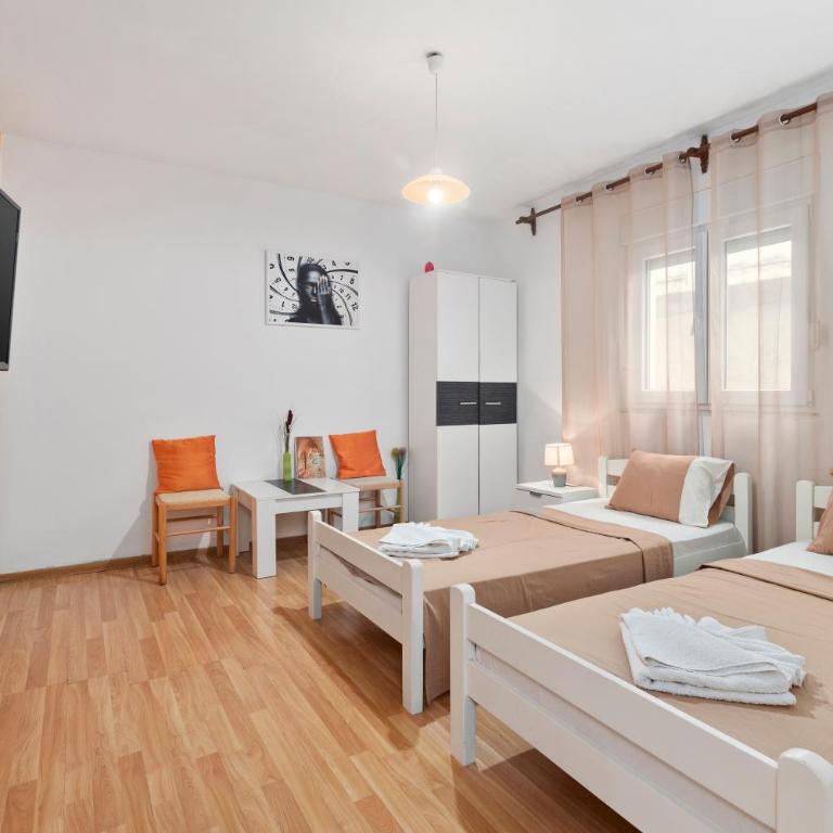 Apartments Casa Mia - Family Two-Bedroom Apartment with Terrace - 21