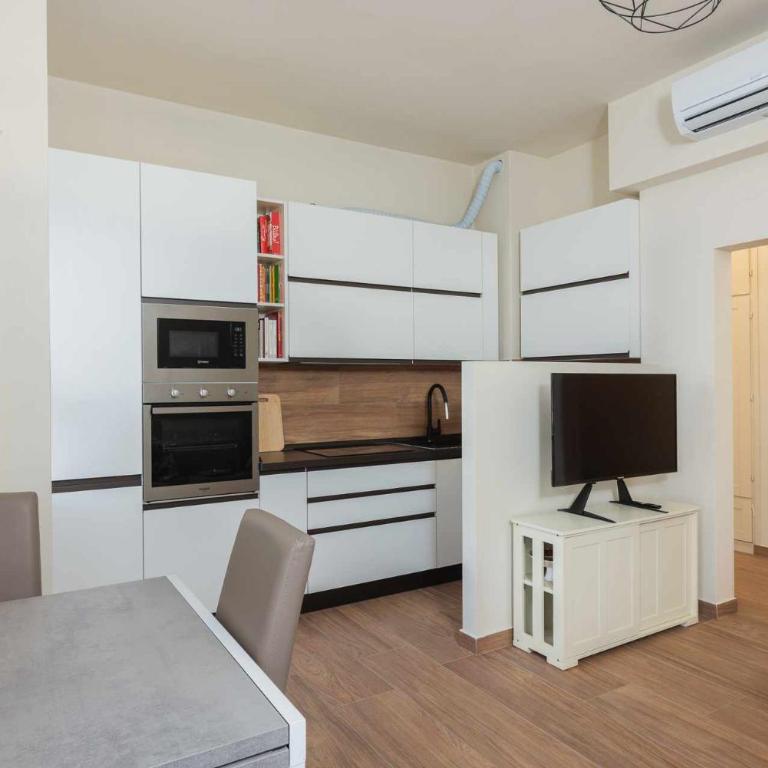 Ci Vuole Leggerezza Apartment Free Parking - Appartamento con 2 Camere da Letto - 8