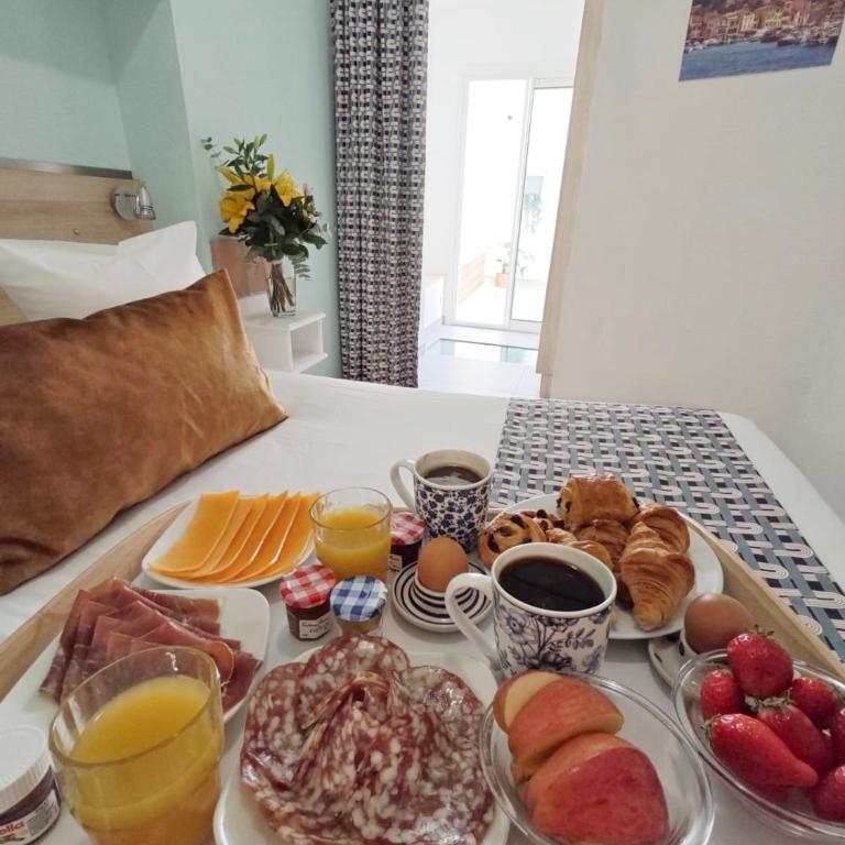 HOTEL DES CALANQUES Port de Cassis - Chambre Double Supérieure - 5